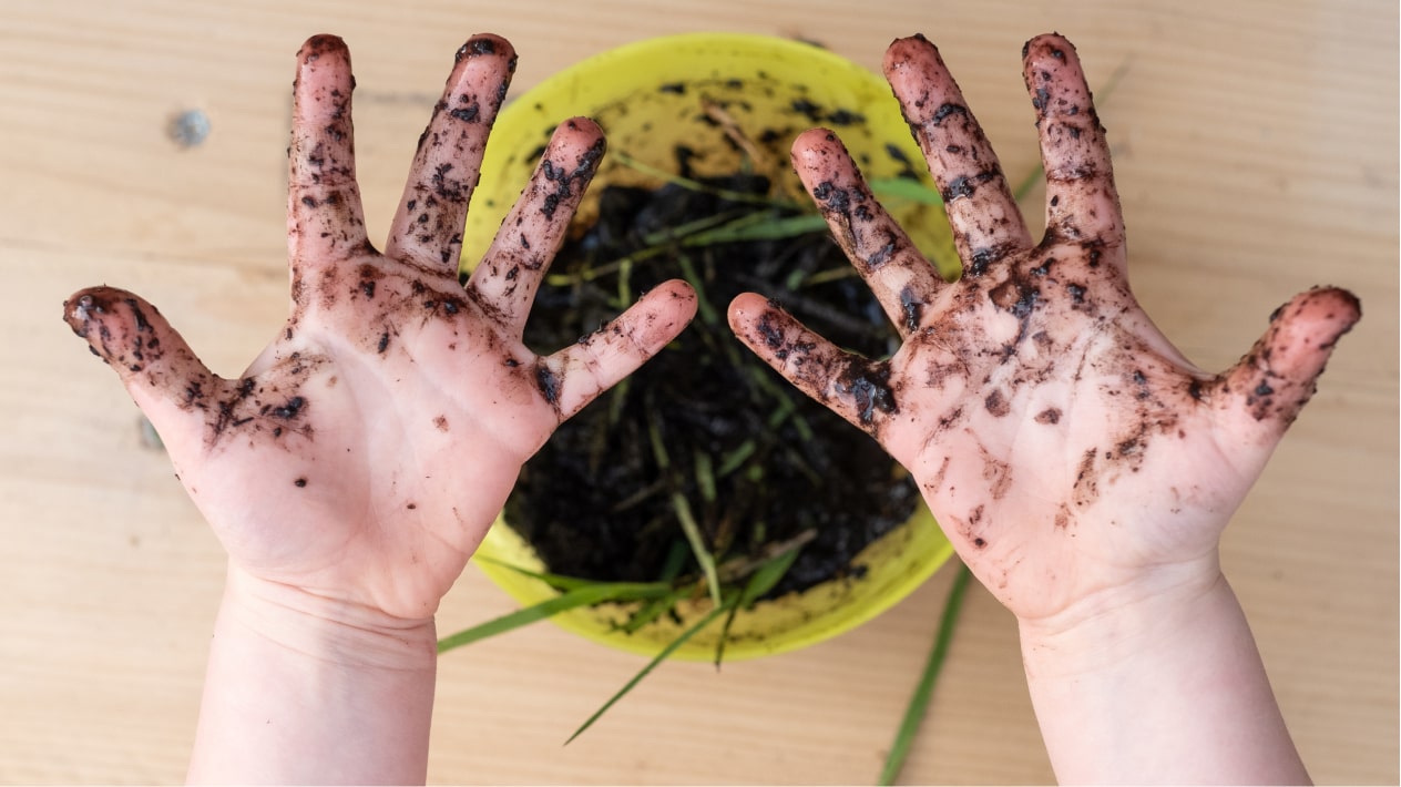 Make mud pies together